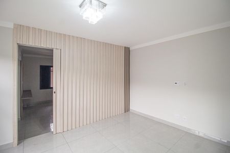 Sala de casa para alugar com 3 quartos, 180m² em Remédios, Osasco