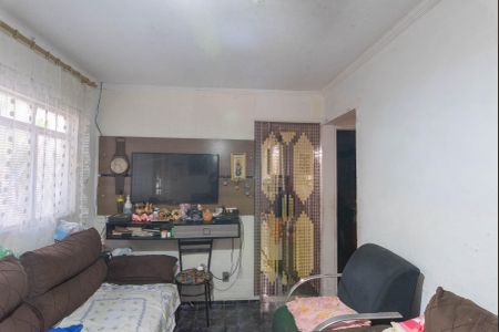 Casa à venda com 100m², 2 quartos e 1 vagaSala
