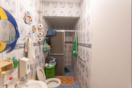 Casa à venda com 100m², 2 quartos e 1 vagaBanheiro