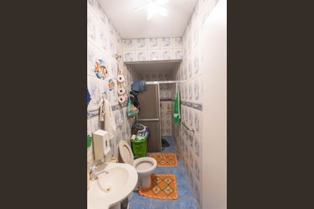 Casa à venda com 100m², 2 quartos e 1 vagaBanheiro