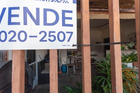 Casa à venda com 100m², 2 quartos e 1 vagaPlaquinha