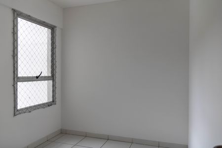 Apartamento à venda com 75m², 3 quartos e 2 vagasQuarto 2