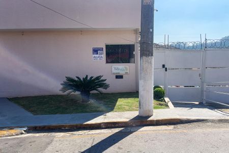 Casa de condomínio para alugar com 59m², 2 quartos e 2 vagasPlaca