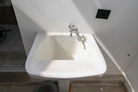 Casa de condomínio para alugar com 59m², 2 quartos e 2 vagasLavanderia