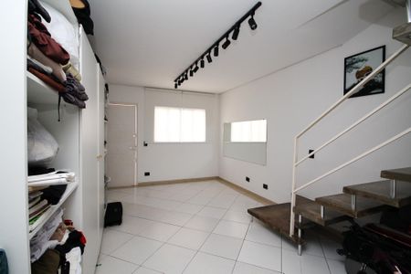Sala de casa de condomínio para alugar com 2 quartos, 59m² em Outeiro de Passárgada, Cotia