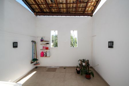 Casa de condomínio para alugar com 59m², 2 quartos e 2 vagasLavanderia