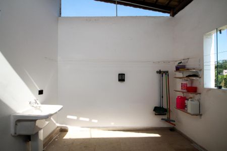 Casa de condomínio para alugar com 59m², 2 quartos e 2 vagasLavanderia