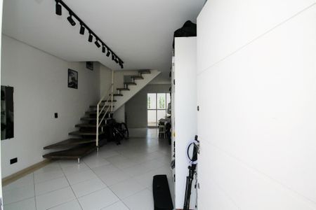 Entrada de casa de condomínio para alugar com 2 quartos, 59m² em Outeiro de Passárgada, Cotia
