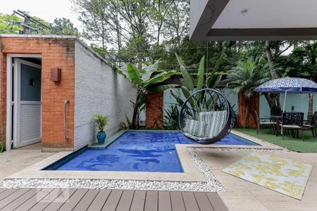 Casa de condomínio à venda com 790m², 4 quartos e 6 vagasÁrea externa