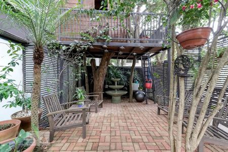 Casa de condomínio à venda com 790m², 4 quartos e 6 vagasÁrea externa