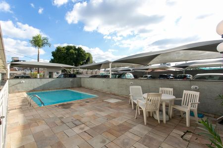 Apartamento à venda com 50m², 2 quartos e 1 vaga Apartamento à venda com 50m², 2 quartos e 1 vagaÁrea comum - Piscina
