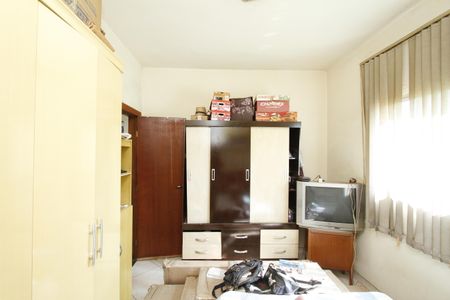 Casa para alugar com 120m², 2 quartos e sem vagaQuarto 1