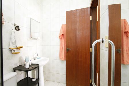Casa para alugar com 120m², 2 quartos e sem vagaBanheiro 1