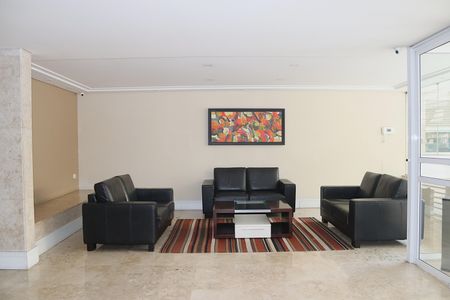 Apartamento à venda com 99m², 2 quartos e 1 vagaHall Social