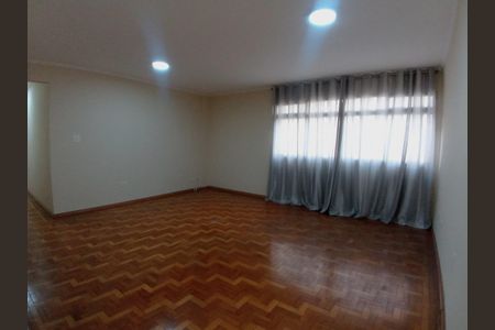 Apartamento à venda com 99m², 2 quartos e 1 vagaSala
