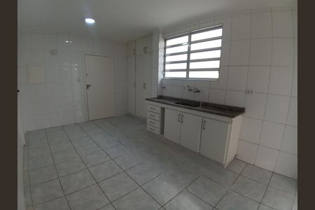 Apartamento à venda com 99m², 2 quartos e 1 vagaCozinha