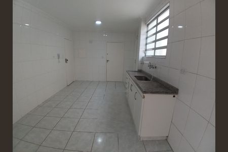 Apartamento à venda com 99m², 2 quartos e 1 vagaCozinha