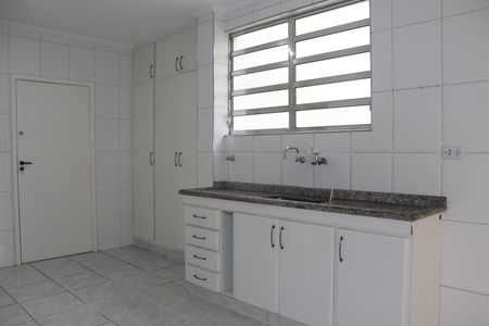 Apartamento à venda com 99m², 2 quartos e 1 vagaCozinha