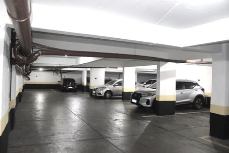 Apartamento à venda com 99m², 2 quartos e 1 vagaGaragem