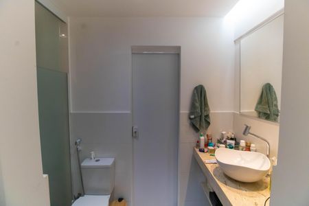 Apartamento para alugar com 80m², 2 quartos e 1 vagaBanheiro da Suíte 1