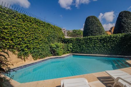 Casa de condomínio para alugar com 440m², 7 quartos e 4 vagasPiscina