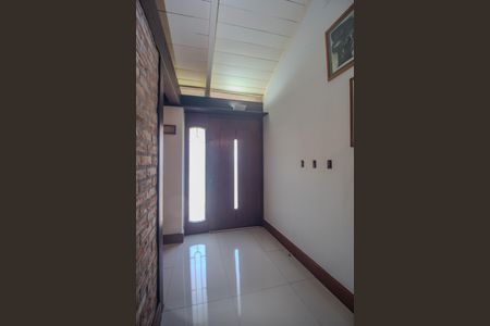 Casa de condomínio para alugar com 440m², 7 quartos e 4 vagasSala