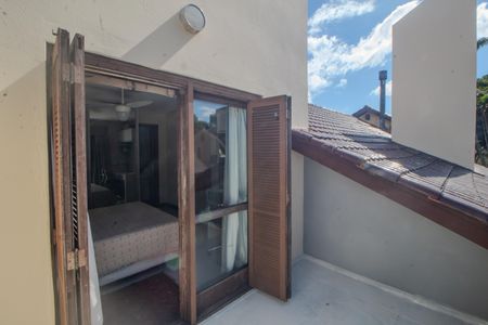 Casa de condomínio para alugar com 440m², 7 quartos e 4 vagasVaranda