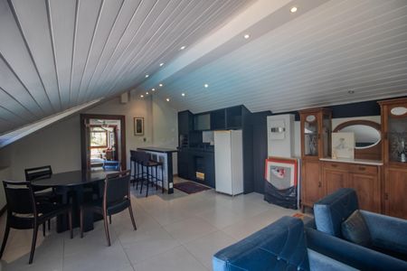 Casa de condomínio para alugar com 440m², 7 quartos e 4 vagasSala 3