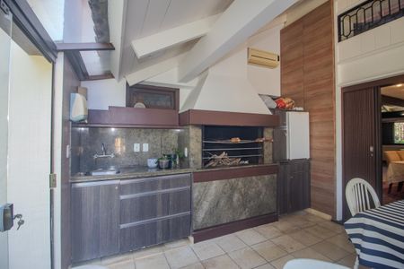 Casa de condomínio para alugar com 440m², 7 quartos e 4 vagasQuintal/Churrasqueira/Piscina