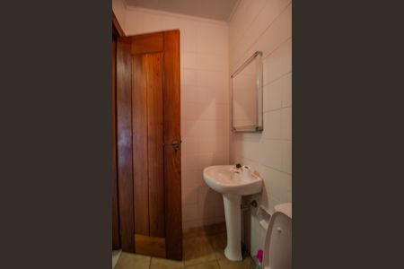 Casa de condomínio para alugar com 440m², 7 quartos e 4 vagasBanheiro 4