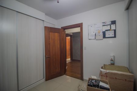Casa de condomínio para alugar com 440m², 7 quartos e 4 vagasQuarto 