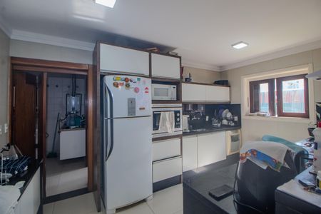 Casa de condomínio para alugar com 440m², 7 quartos e 4 vagasCozinha