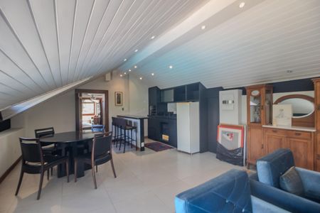 Casa de condomínio para alugar com 440m², 7 quartos e 4 vagasSala 3