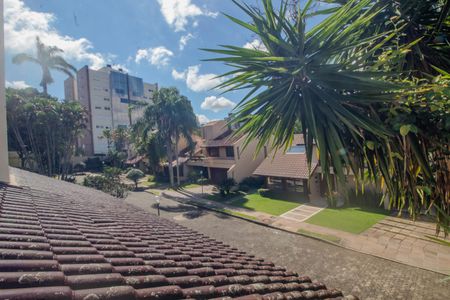 Casa de condomínio para alugar com 440m², 7 quartos e 4 vagasVaranda