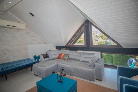 Casa de condomínio para alugar com 440m², 7 quartos e 4 vagasSala 3