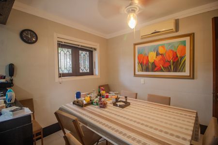 Casa de condomínio para alugar com 440m², 7 quartos e 4 vagasCozinha