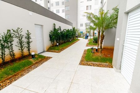 Apartamento à venda com 36m², 2 quartos e sem vagaÁrea comum