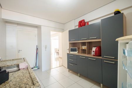 Apartamento para alugar com 126m², 3 quartos e 1 vagaCozinha