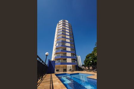 Apartamento para alugar com 126m², 3 quartos e 1 vagaÁrea comum - Piscina