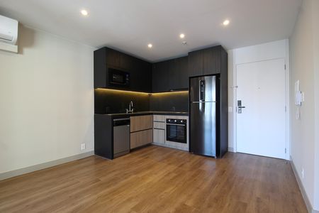 Sala/Cozinha de apartamento para alugar com 2 quartos, 62m² em Indianópolis, São Paulo