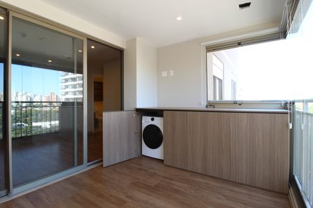 Varanda de apartamento para alugar com 2 quartos, 62m² em Indianópolis, São Paulo