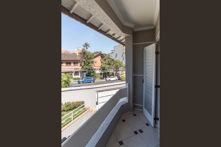 Casa à venda com 350m², 4 quartos e 7 vagasSuíte 1 - Varanda
