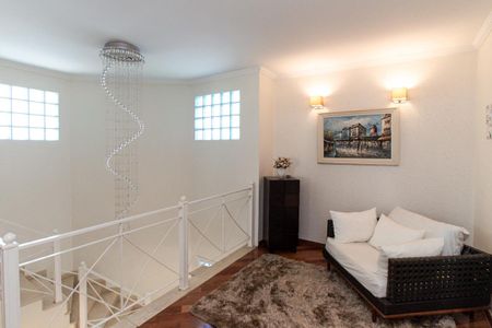 Casa à venda com 350m², 4 quartos e 7 vagasMezaino 