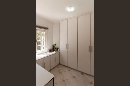 Casa à venda com 350m², 4 quartos e 7 vagasÁrea de Serviço