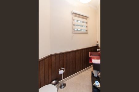 Casa à venda com 350m², 4 quartos e 7 vagasSala - Lavabo