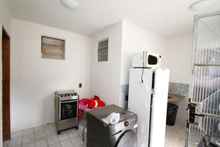 Casa para alugar com 70m², 2 quartos e sem vagaSala