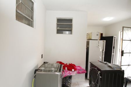 Casa para alugar com 70m², 2 quartos e sem vagaSala