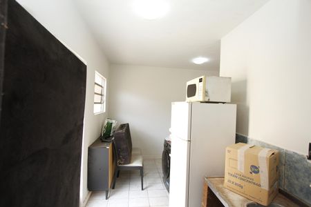 Casa para alugar com 70m², 2 quartos e sem vagaSala