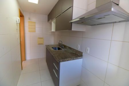 Apartamento à venda com 76m², 2 quartos e 1 vagaCozinha e Área de Serviço