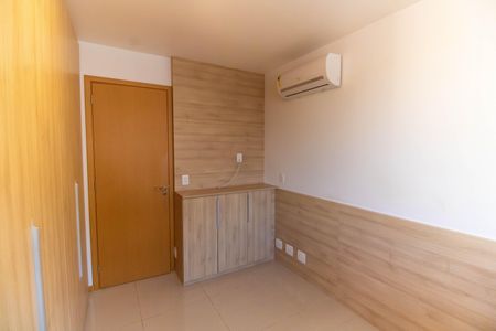 Apartamento à venda com 76m², 2 quartos e 1 vagaQuarto 